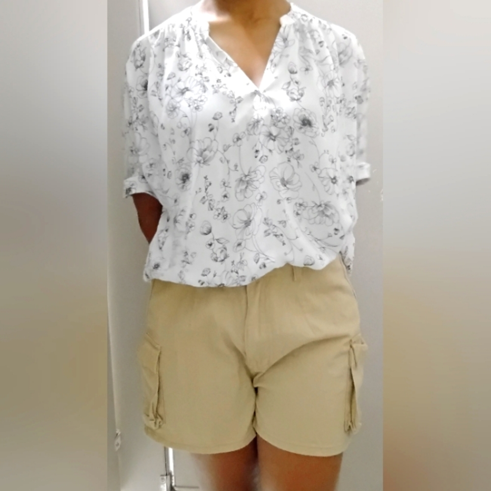 White and black Formal floral top